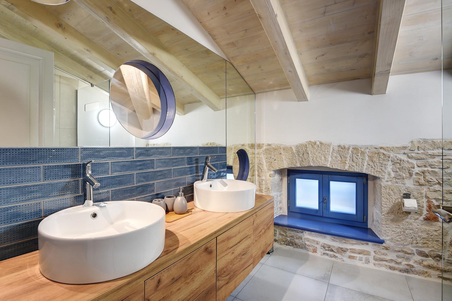 Villa Pi For 8 People In Central Istria With Heated Pool & Large Garden Tinjan Exterior foto