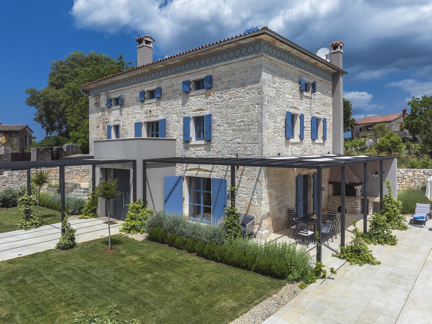 Villa Pi For 8 People In Central Istria With Heated Pool & Large Garden Tinjan Exterior foto