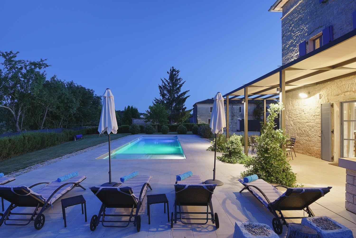 Villa Pi For 8 People In Central Istria With Heated Pool & Large Garden Tinjan Exterior foto
