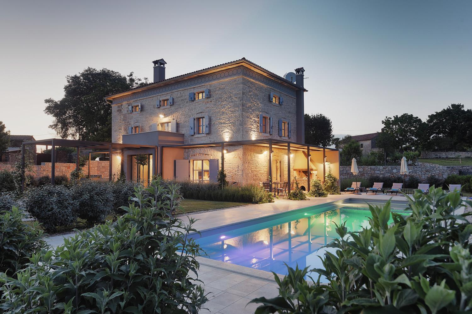 Villa Pi For 8 People In Central Istria With Heated Pool & Large Garden Tinjan Exterior foto